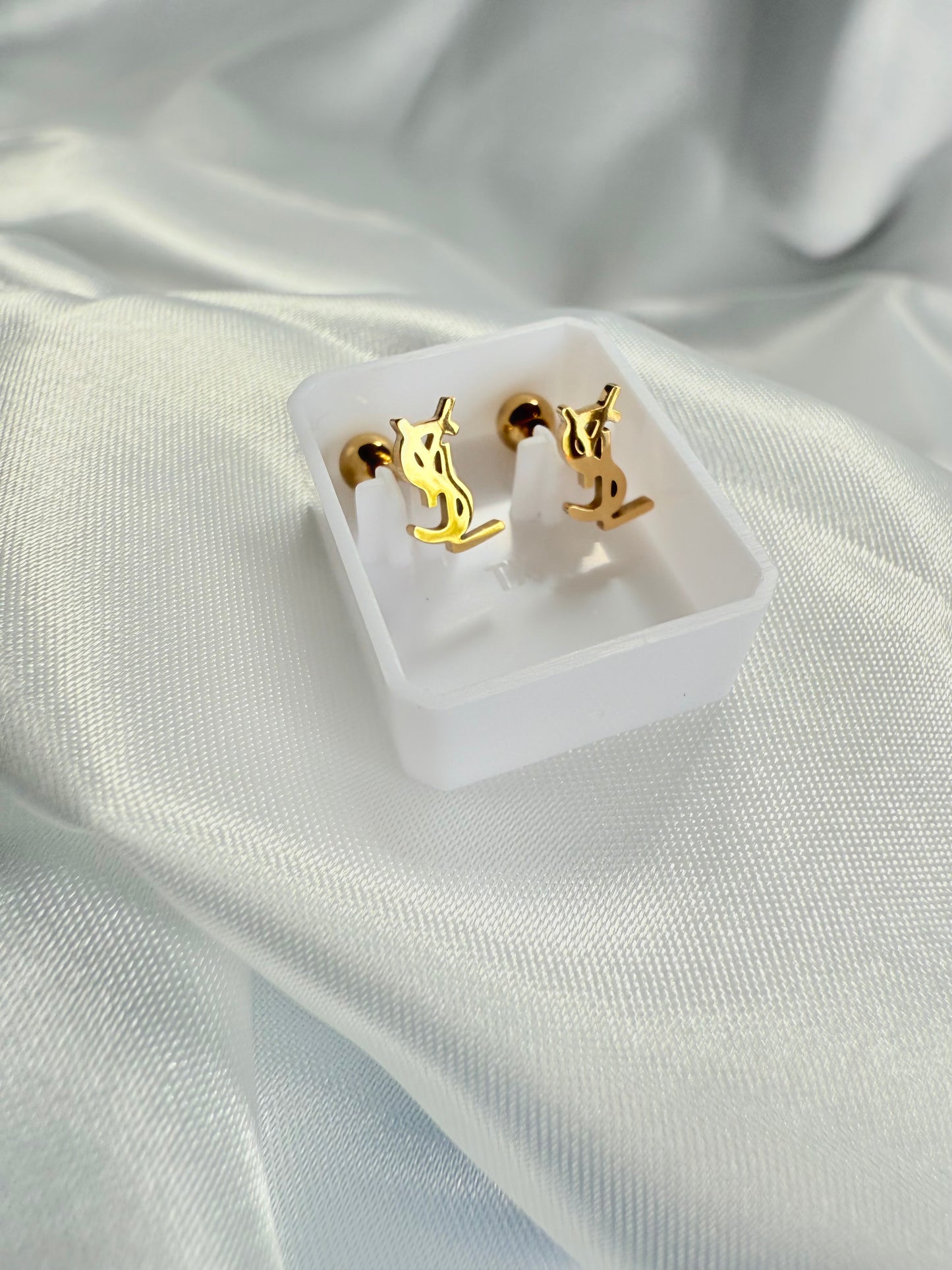 MINI EARRINGS COLLECTION